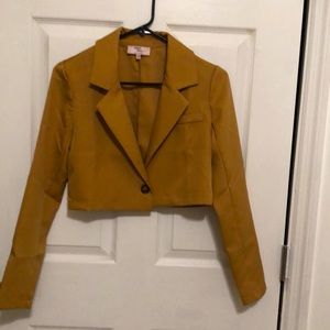 Cropped jacket